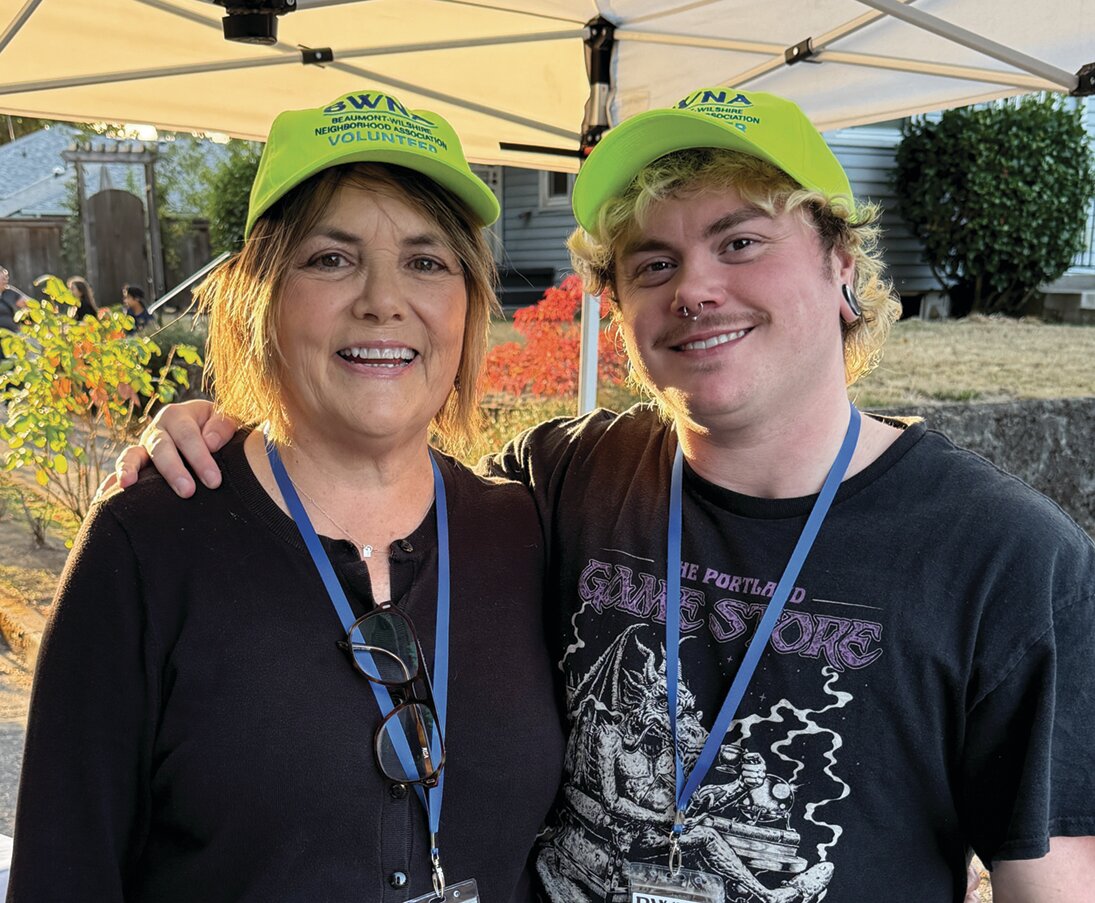 Melanie Quinn and Sven Hansen in BWNA volunteer caps.